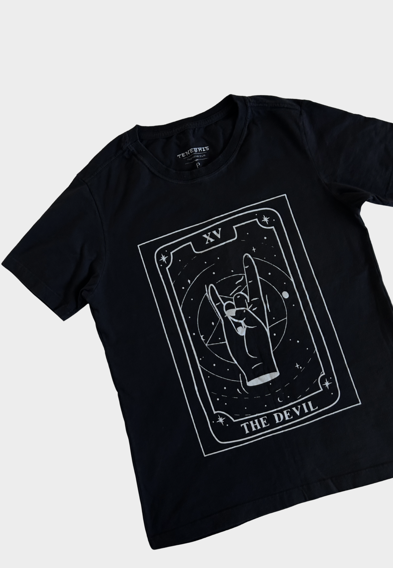 Camiseta manga curta The Devil