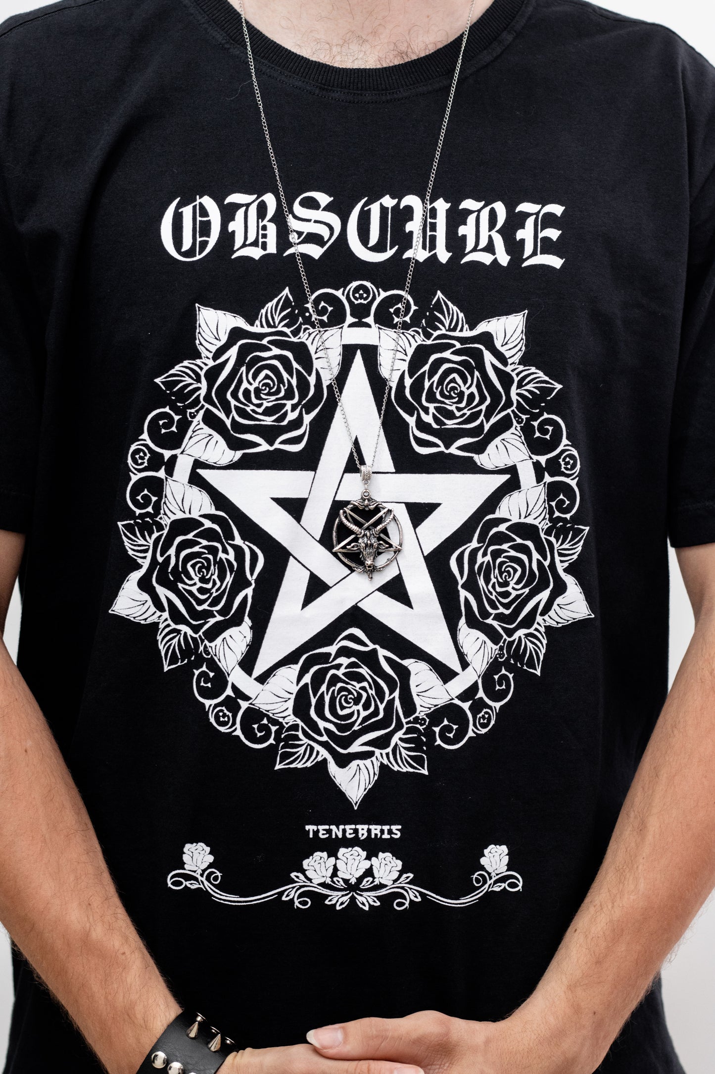 Camiseta manga curta Obscure