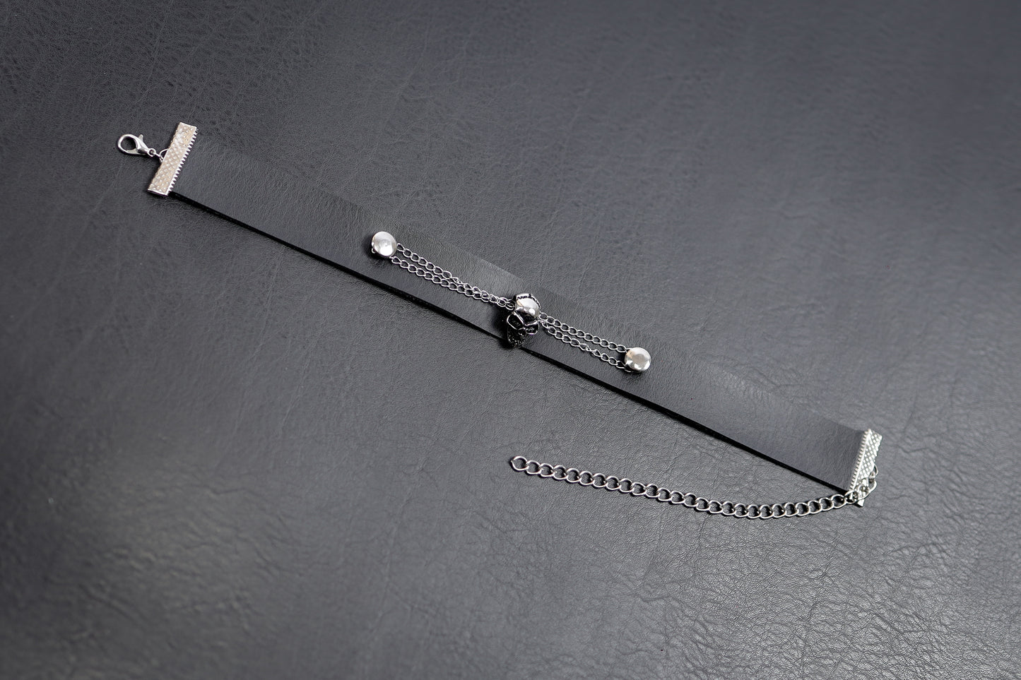 Gargantilha Choker Corrente do Submundo